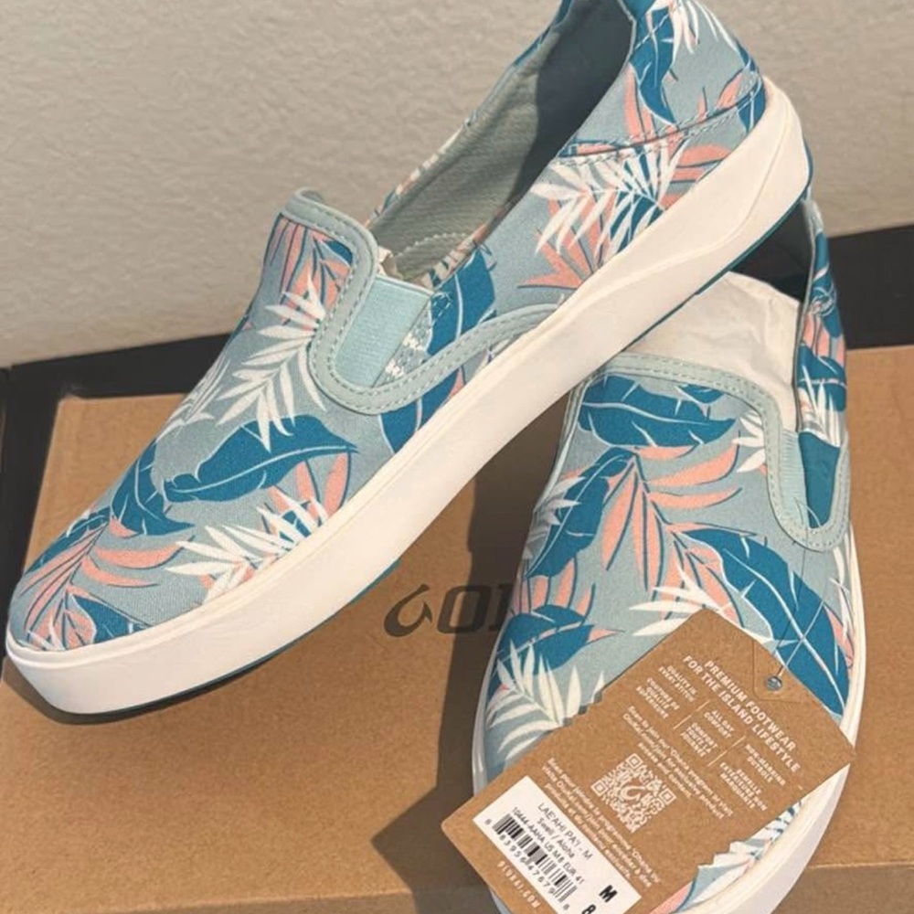 OluKai Lae'ahi Pa'I Slip-On slip on Sneaker (Men)
Swell / Aloha